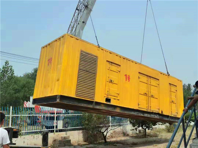 清江浦300KW柴油发电机组油耗是多少?